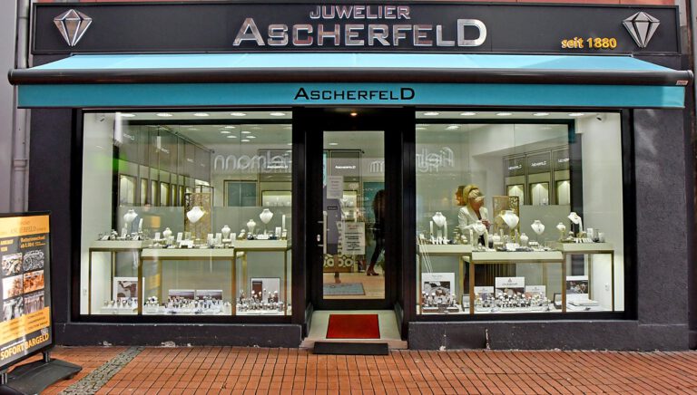 „Juwelier Ascherfeld“ in Steele ist der Spezialist für Gold und Silber sowie für ausgefallene Chronometer