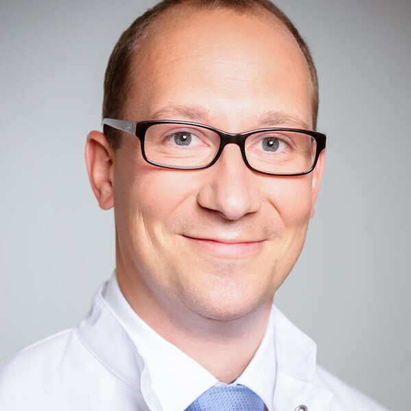 Facharzt Dr. med. univ. Robert Hägele. Foto: AKK